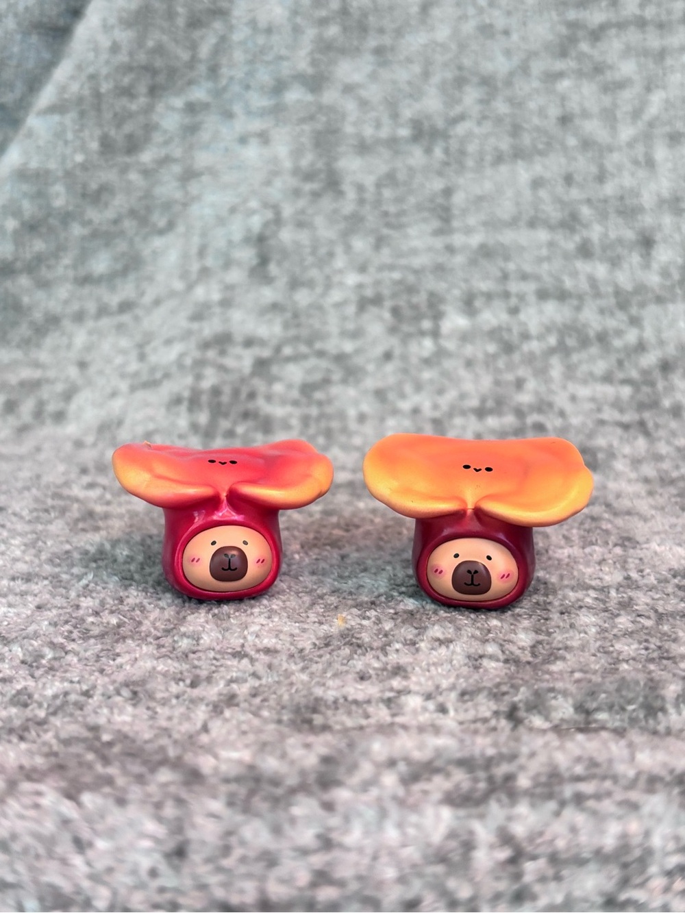Capybara blind bag mini bean series | bundle of 2 mushroom capybara pop beans
